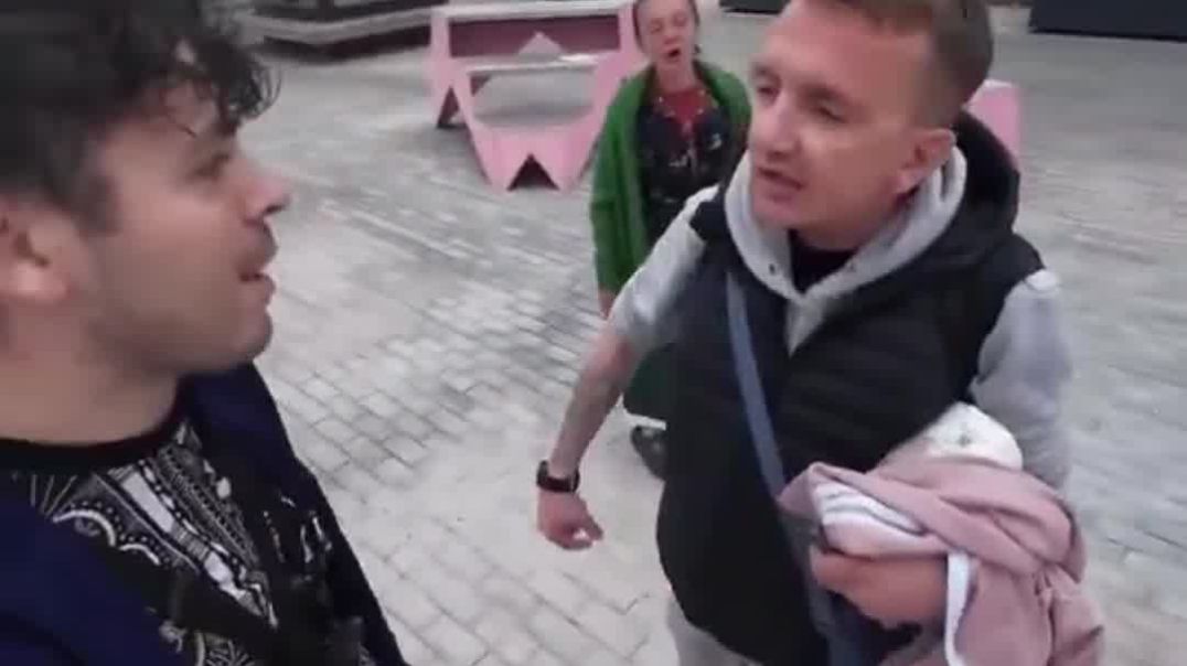 "STREAMER ATTACKED BY DRUNK ON LIVE!"