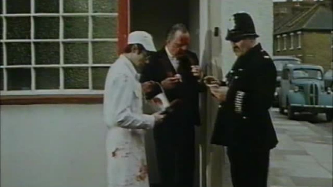 The Plank (1995 UK VHS)