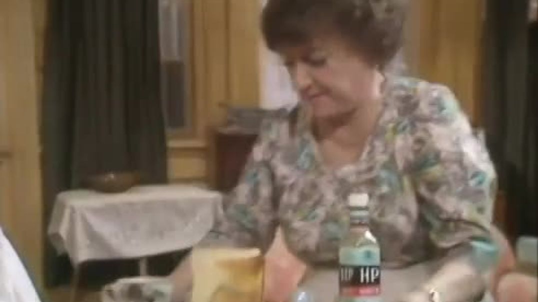 ⁣12-Not on Your Nellie S02-Ep05 The Lady with the Lamp