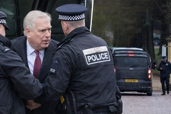 Former Prince Andrew challenges police search warrants